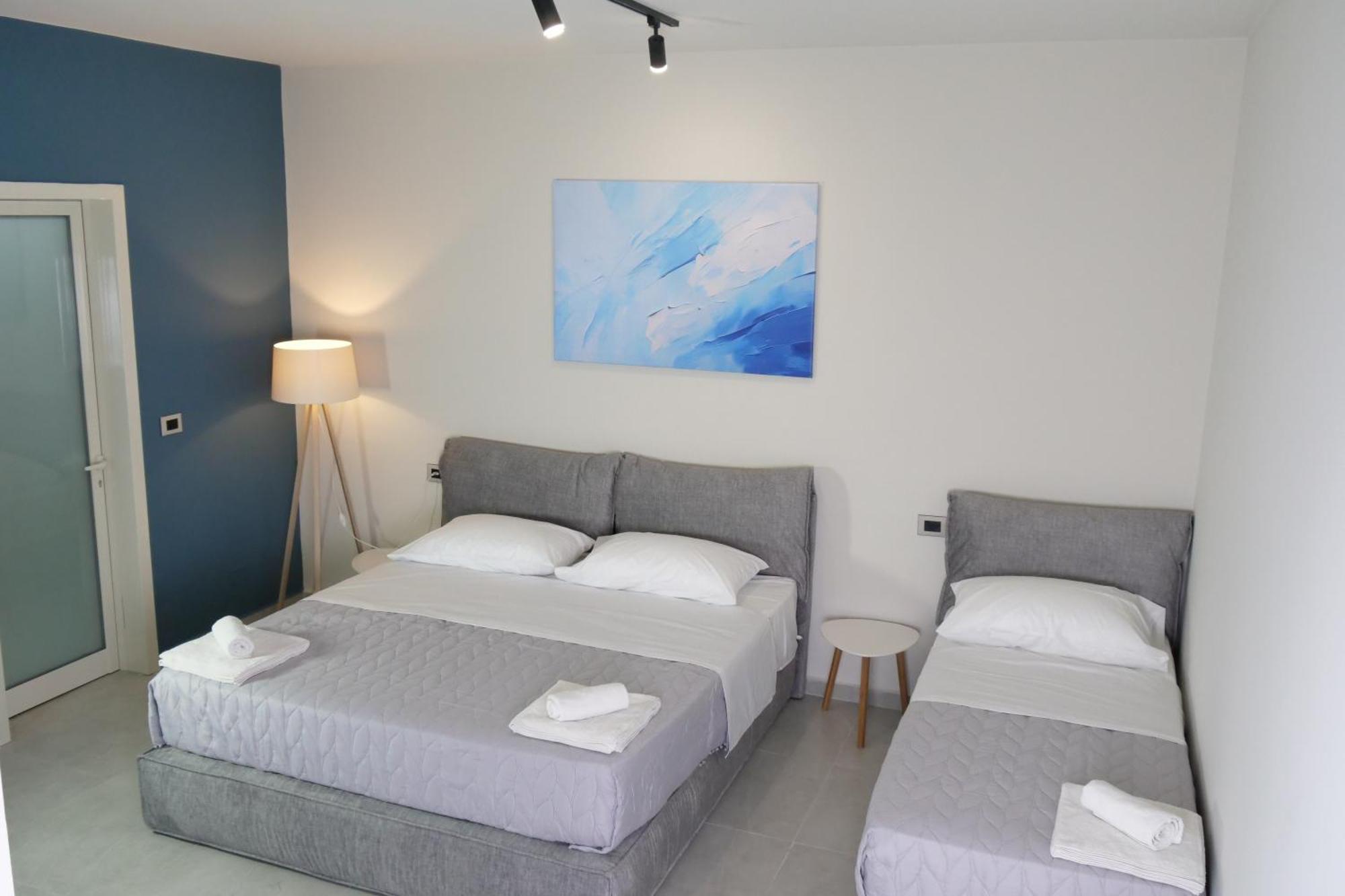 Stay-Five Rooms & Apartments Shkodër Eksteriør bilde