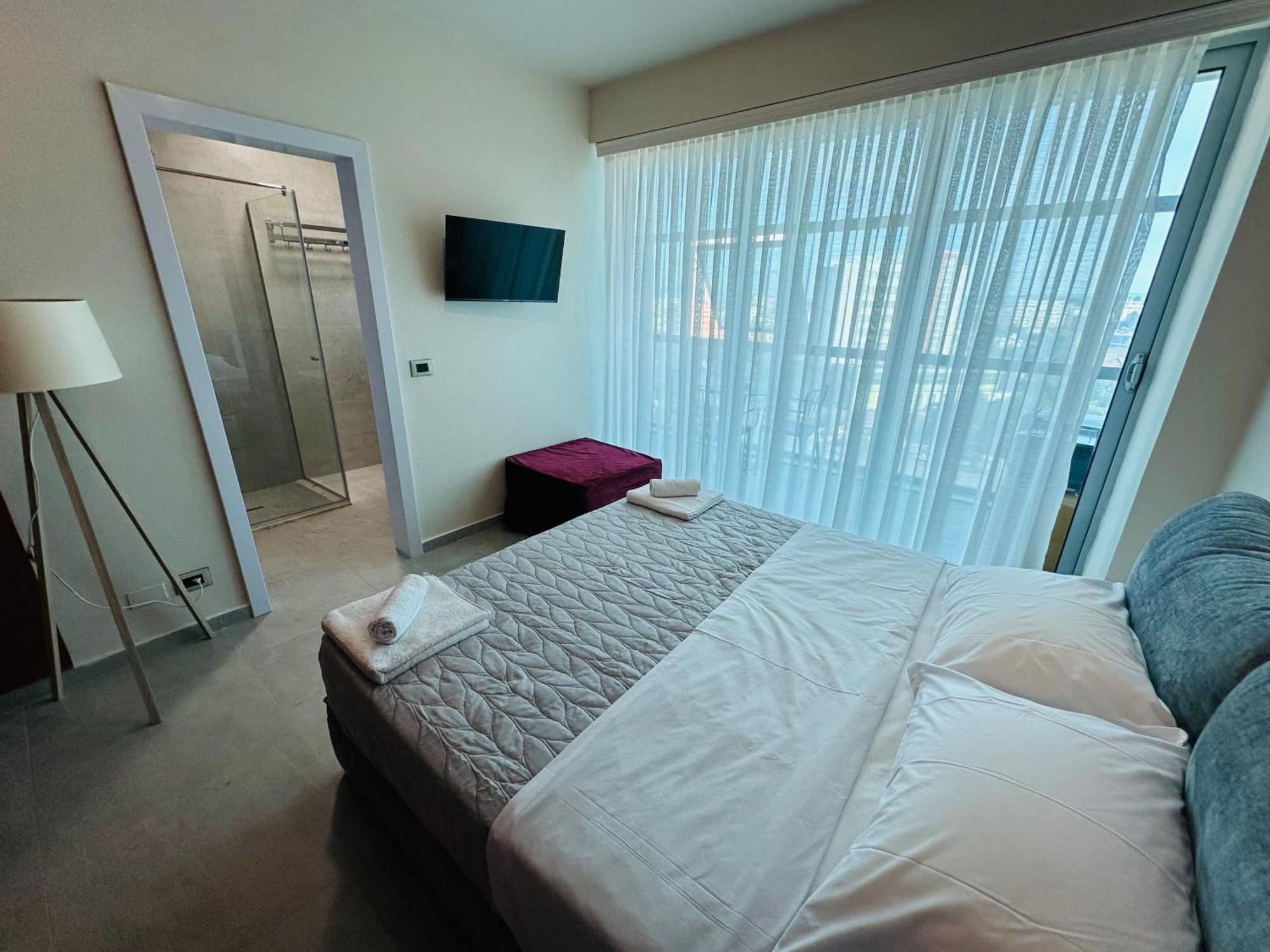 Stay-Five Rooms & Apartments Shkodër Eksteriør bilde