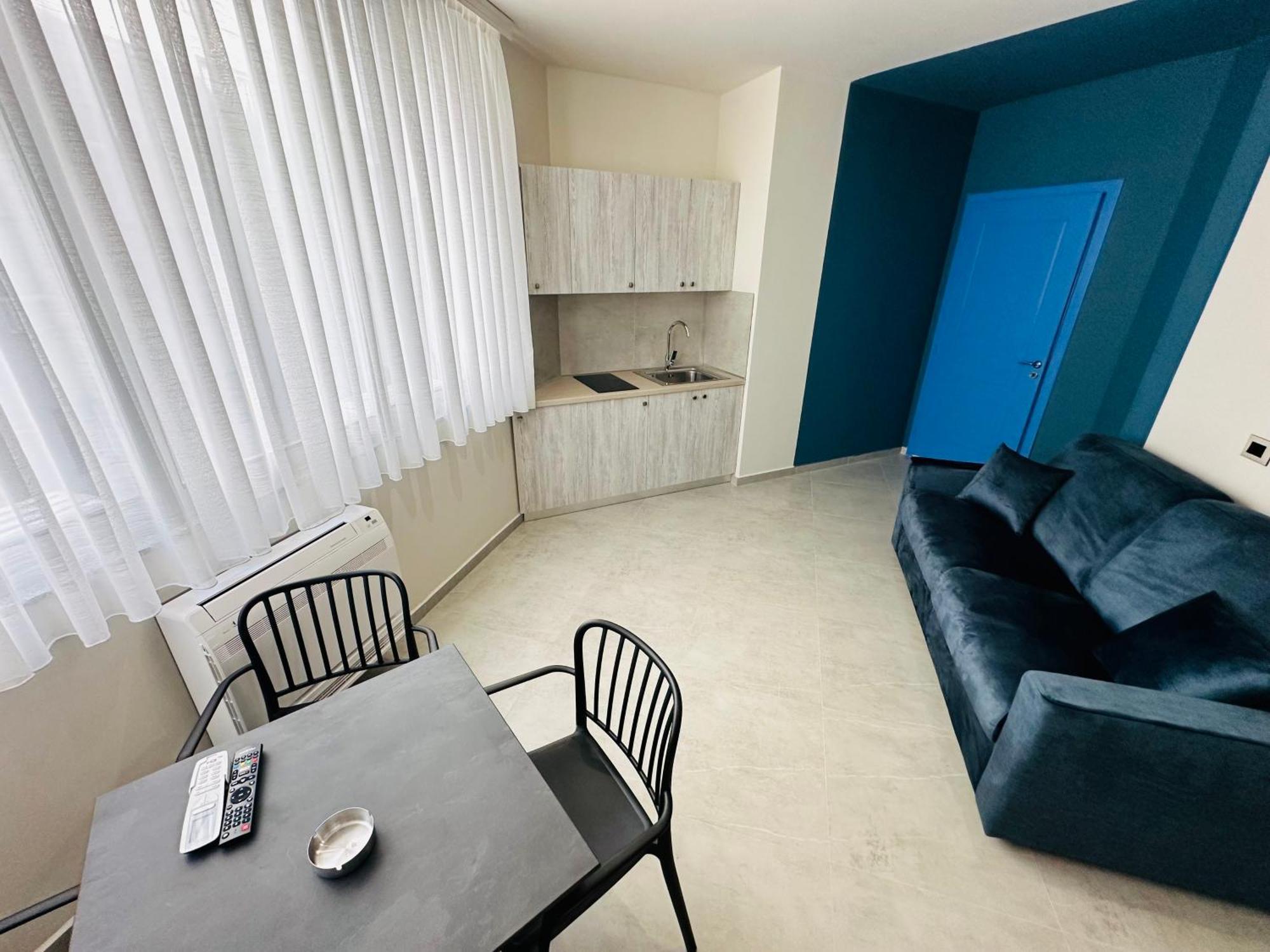 Stay-Five Rooms & Apartments Shkodër Eksteriør bilde