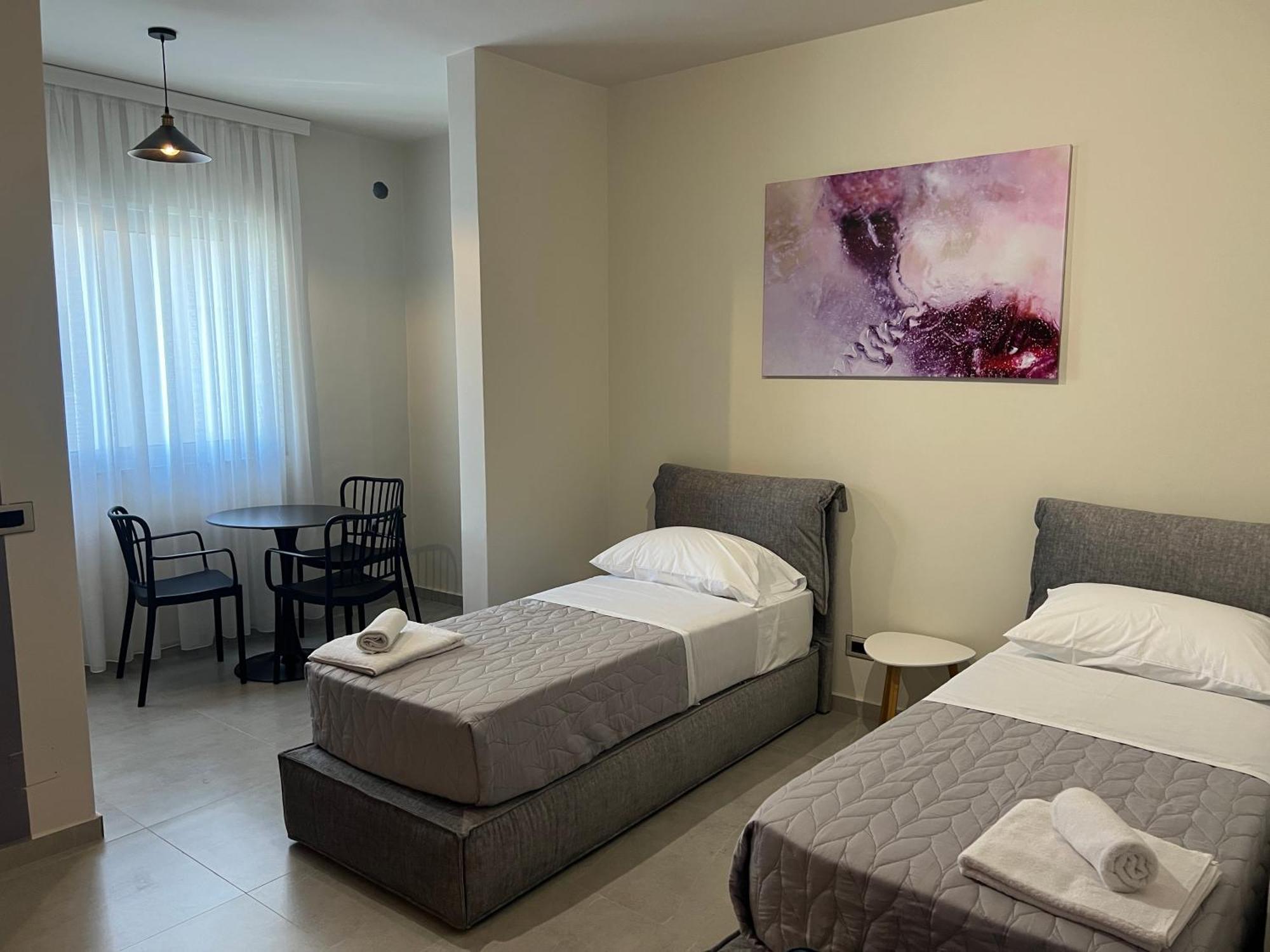 Stay-Five Rooms & Apartments Shkodër Eksteriør bilde