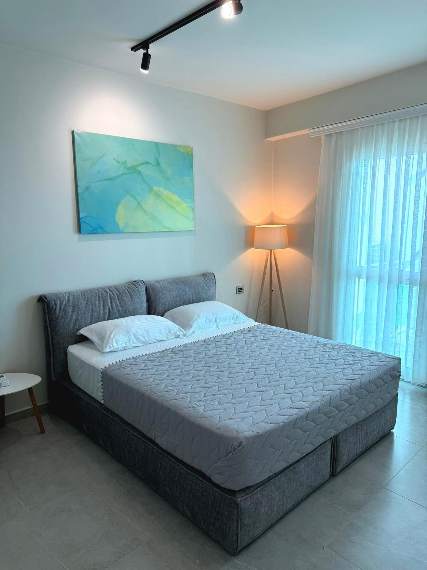 Stay-Five Rooms & Apartments Shkodër Eksteriør bilde