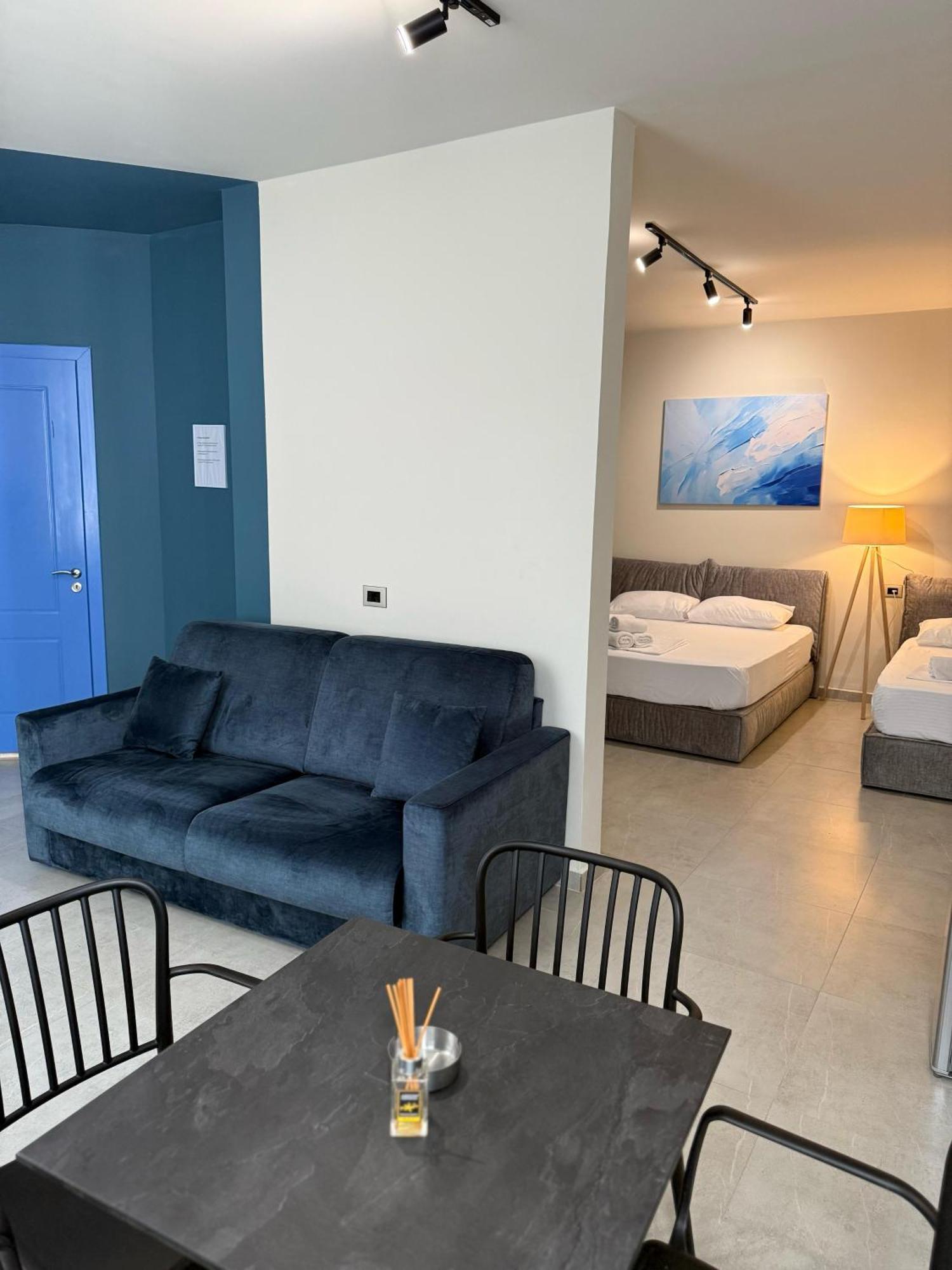 Stay-Five Rooms & Apartments Shkodër Eksteriør bilde